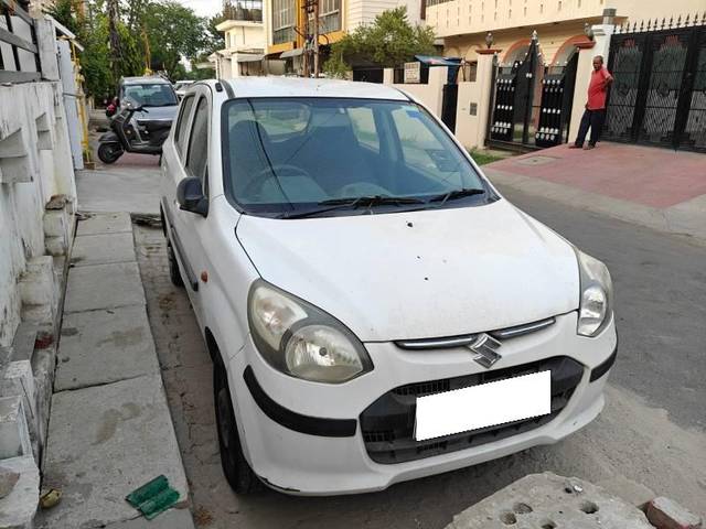 https://images10.gaadi.com/usedcar_image/4572617/original/processed_aa92a256-ed9c-44c1-a063-8866b7d49324.jpg?imwidth=6400