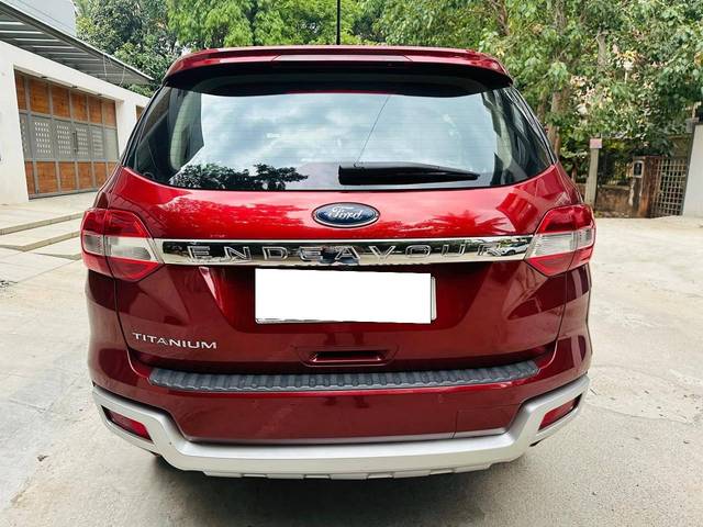 https://images10.gaadi.com/usedcar_image/4572653/original/processed_0af0094d8ff6af255f09506d0dfe1671.jpg?imwidth=6402
