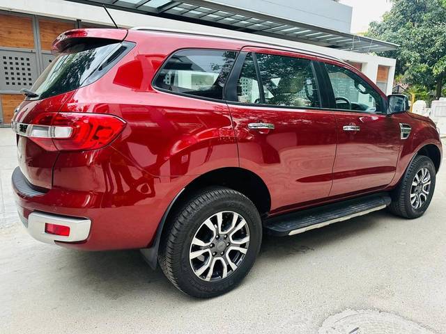 https://images10.gaadi.com/usedcar_image/4572653/original/processed_fa5abea4067e8e36a9bf8f9507440c0d.jpg?imwidth=6401