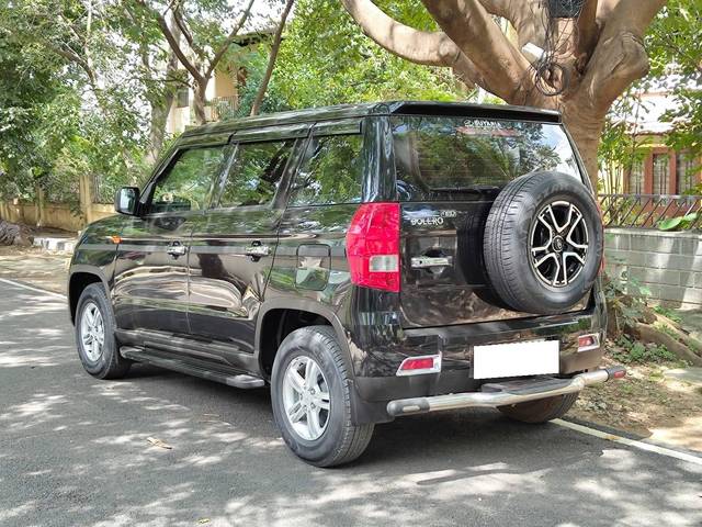 https://images10.gaadi.com/usedcar_image/4572655/original/processed_36c5ccd39e282e4c4076f0d066ffbc79.jpg?imwidth=6401