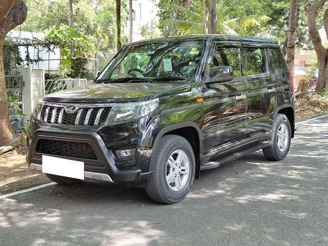 https://images10.gaadi.com/usedcar_image/4572655/original/processed_f61ed206dc275eb1a6da5c00b45f77f7.jpg?imwidth=6402