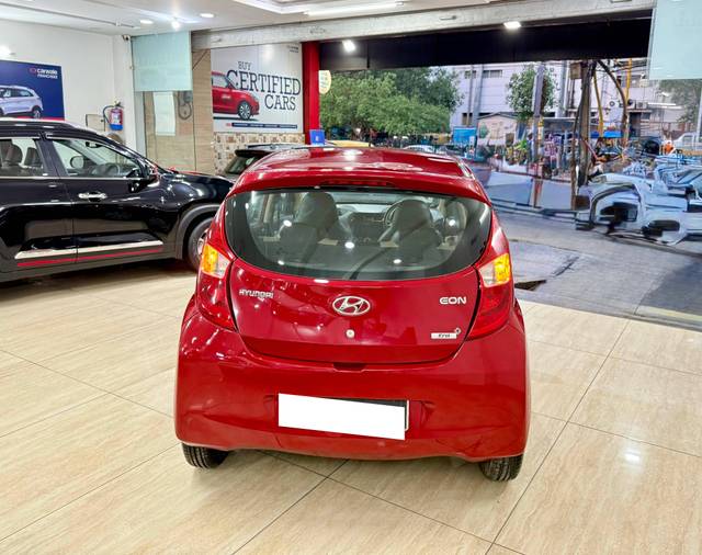 https://images10.gaadi.com/usedcar_image/4572656/original/processed_22d839e913787991db1f9f10955396d8.jpg?imwidth=6402
