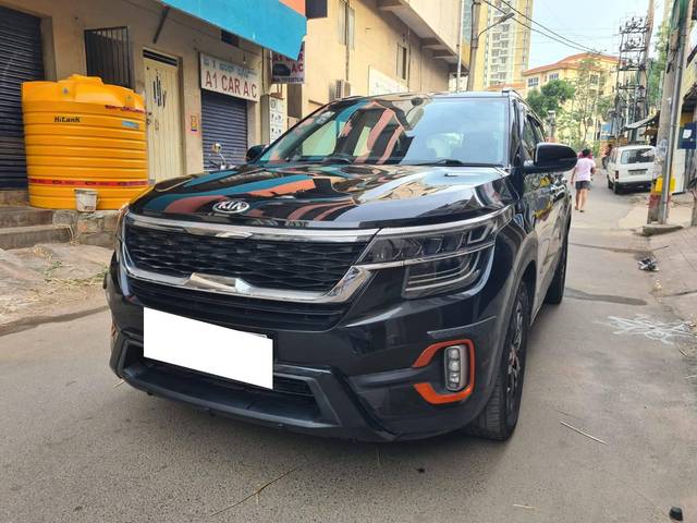 https://images10.gaadi.com/usedcar_image/4572659/original/processed_62a513641cb62965e6b570920b79a140.jpg?imwidth=6402