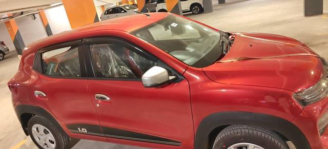 https://images10.gaadi.com/usedcar_image/4572660/original/processed_fd9d651d-57dc-465e-85fa-4778ce36ebdf.jpg?imwidth=6401