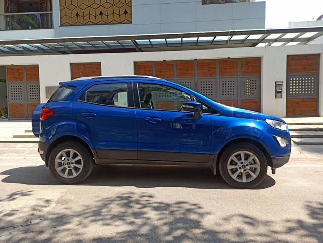 https://images10.gaadi.com/usedcar_image/4572662/original/703736d3798ac82bcde5af23ae647bc6.jpg?imwidth=6401