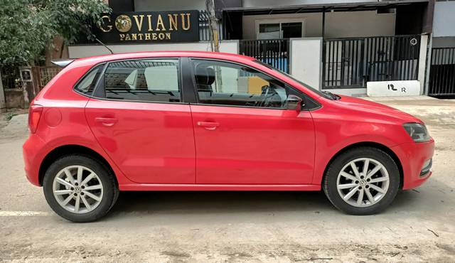 https://images10.gaadi.com/usedcar_image/4572665/original/processed_ee0e59b01bd5877b7ed0fb2779edaf1c.jpg?imwidth=6401