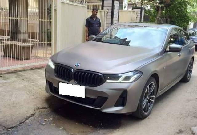 https://images10.gaadi.com/usedcar_image/4572675/original/processed_ddbd5b9c-cd00-4f57-81b3-193b7293fdbb.jpeg?imwidth=6402