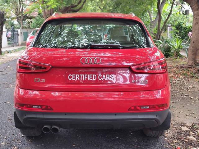 https://images10.gaadi.com/usedcar_image/4572677/original/processed_7787d42ca00d11ba6714c1020c28291e.jpg?imwidth=6401