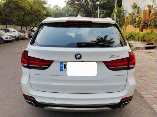 https://images10.gaadi.com/usedcar_image/4572706/original/processed_45ef23bc478f00f4bf64f3ae7b585734.jpg?imwidth=6402