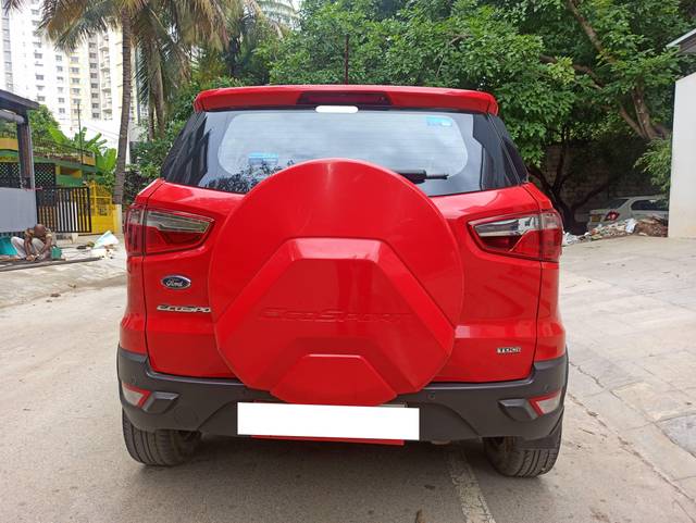 https://images10.gaadi.com/usedcar_image/4572715/original/processed_d45a6832996b5258226aa51d85d731d7.jpg?imwidth=6402