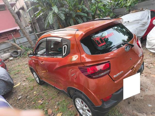 https://images10.gaadi.com/usedcar_image/4572754/original/processed_cf8f43b6c1f6e6f5e48f7cae8c9248a1.jpg?imwidth=6402