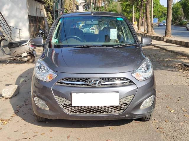 https://images10.gaadi.com/usedcar_image/4572755/original/processed_5f823234e78d8e7e95f85dcb0d631c84.jpg?imwidth=6402