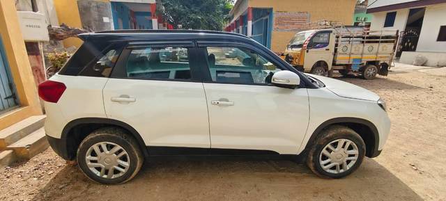 https://images10.gaadi.com/usedcar_image/4572759/original/processed_6fcf3bf3-9965-4993-9ddf-ff654d34d3ef.jpg?imwidth=6401