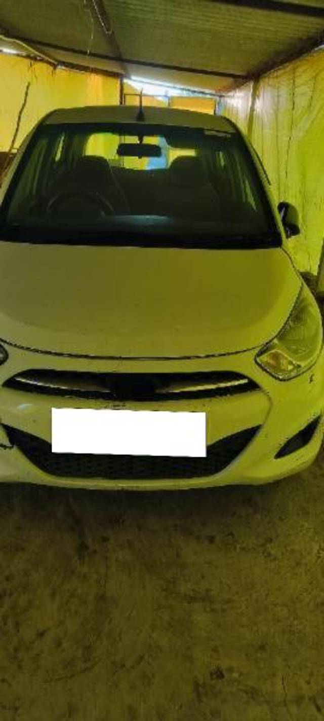https://images10.gaadi.com/usedcar_image/4572767/original/processed_488876af-55f5-406b-8c02-0e7c6019b1fc.jpg?imwidth=6400