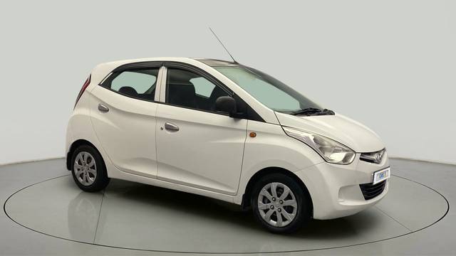 https://images10.gaadi.com/usedcar_image/4572813/original/5c9ae1b53ec5c4831ef8cc47323b8486.jpg?imwidth=6400