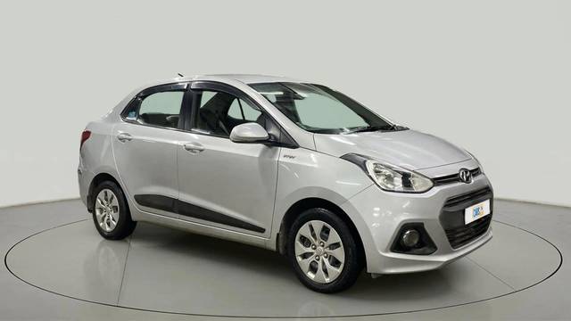 https://images10.gaadi.com/usedcar_image/4572829/original/a4a10e0a962162d6aaf1a84c55018f1b.jpg?imwidth=6400