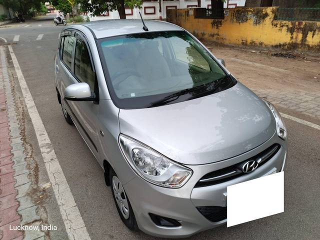 https://images10.gaadi.com/usedcar_image/4572836/original/processed_c324b51e56a00a04ceead236536f7a7c.jpg?imwidth=6400
