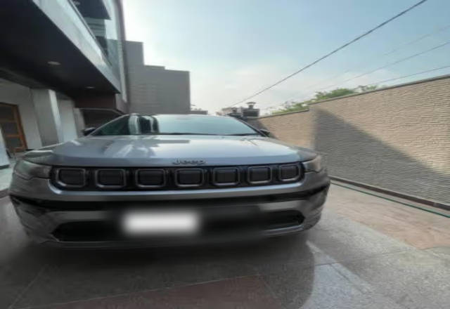 https://images10.gaadi.com/usedcar_image/4572877/original/66434e61-84da-4604-92b2-09053af33eaf.?imwidth=6400