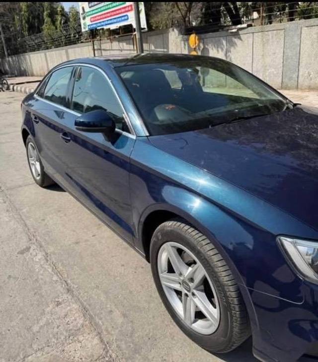 https://images10.gaadi.com/usedcar_image/4572889/original/processed_68b6f68f-12fb-479e-b44e-7fe635bf7f79.jpeg?imwidth=6400