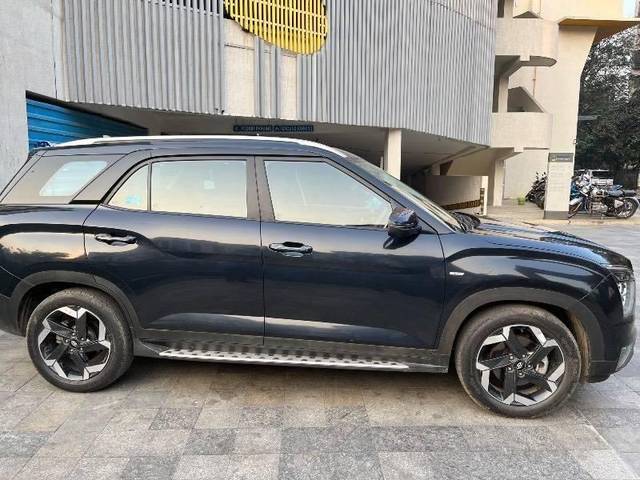 https://images10.gaadi.com/usedcar_image/4572959/original/processed_processed_15977441-79eb-425b-86e3-a24d3db5bcda.jpeg?imwidth=6401