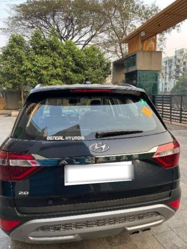 https://images10.gaadi.com/usedcar_image/4572959/original/processed_processed_eb2d6c24-309e-417e-a410-e1d2924e790d.jpeg?imwidth=6402