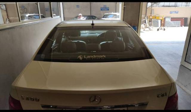 https://images10.gaadi.com/usedcar_image/4572965/original/processed_d84e83ac-dd10-4457-81d4-d4640eaf9492.jpg?imwidth=6401