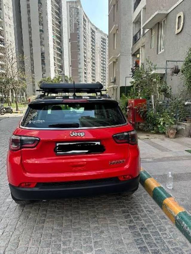 https://images10.gaadi.com/usedcar_image/4572982/original/processed_905f4f85-08fd-42a3-b552-45ac92bf75a0.jpeg?imwidth=6401