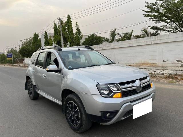 https://images10.gaadi.com/usedcar_image/4573043/original/processed_9240bb74bbeb2446310226b418b43b3d.jpg?imwidth=6400