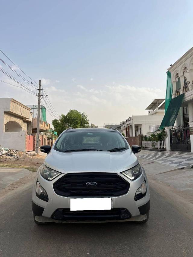 https://images10.gaadi.com/usedcar_image/4573074/original/processed_364d7e682df96df7bd7be599e369142f.jpg?imwidth=6402