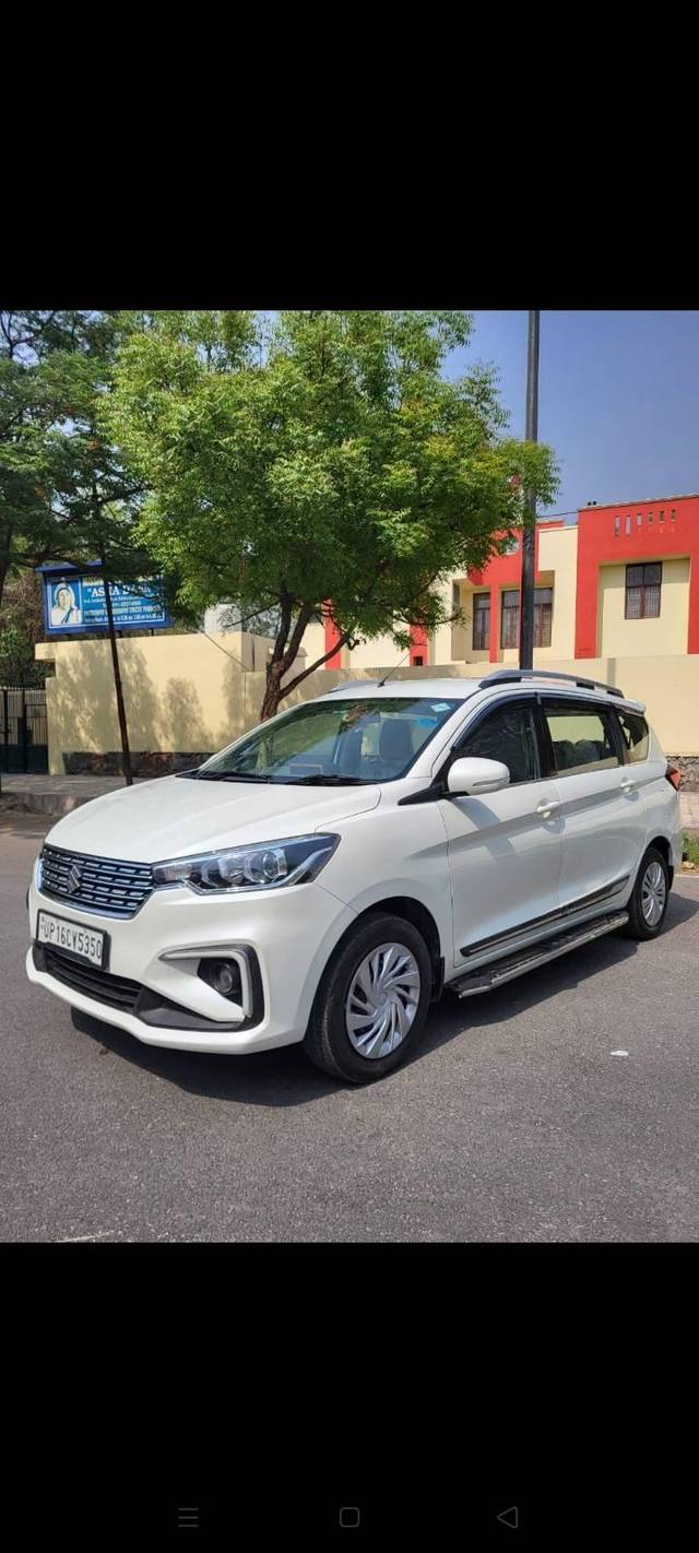 https://images10.gaadi.com/usedcar_image/4573111/original/processed_553f619db7398cade0132c138ed8eddf.jpg?imwidth=6401