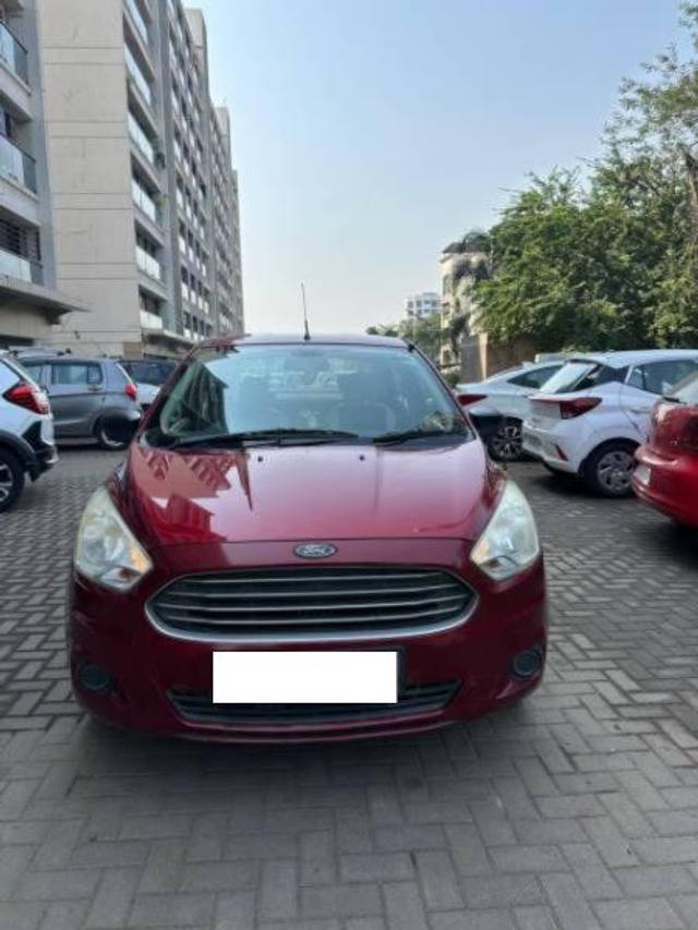 https://images10.gaadi.com/usedcar_image/4573158/original/processed_0cbf3b4e-4a62-46ff-96f6-34fa38553978.jpg?imwidth=6402