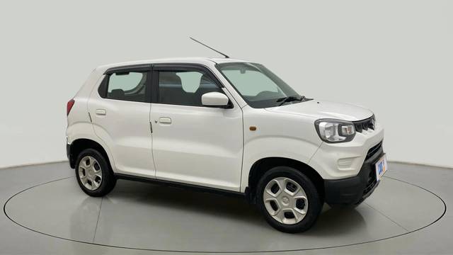 https://images10.gaadi.com/usedcar_image/4573185/original/3b7185453c79a259afc39e8a894e61ca.jpg?imwidth=6400