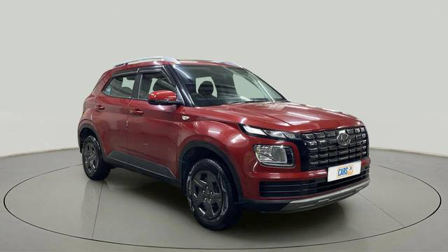https://images10.gaadi.com/usedcar_image/4573231/original/fd0a3a404185e8bc7a7a9d370bdcadc8.jpg?imwidth=6400