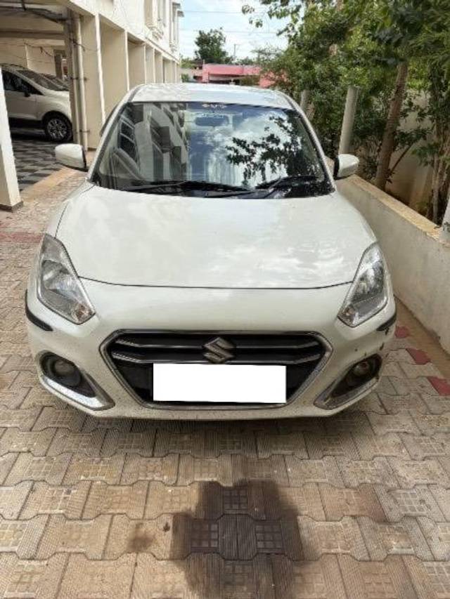 https://images10.gaadi.com/usedcar_image/4573236/original/processed_8b7e9896-e51a-4323-9acc-2c7dfd4f72e0.jpeg?imwidth=6400