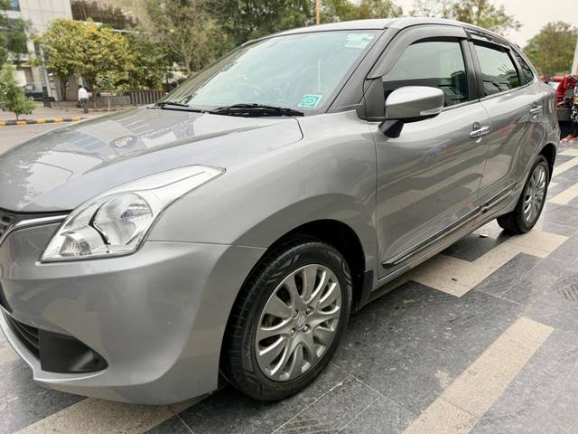 https://images10.gaadi.com/usedcar_image/4573254/original/processed_67fa8a9dc8dff9ba71074d6a775bb723.jpg?imwidth=6400