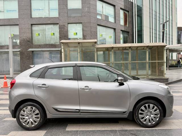 https://images10.gaadi.com/usedcar_image/4573254/original/processed_d324b0fd84ed15006ec19a2ee7351af8.jpg?imwidth=6401