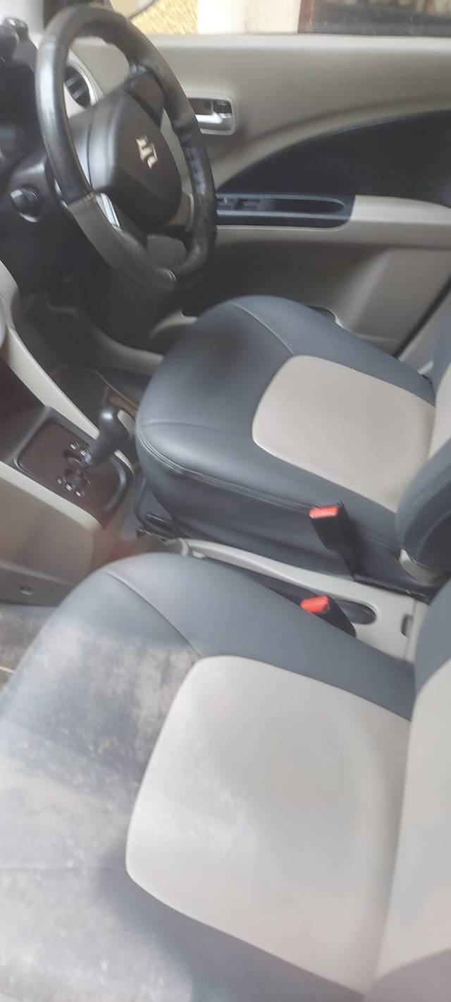 https://images10.gaadi.com/usedcar_image/4573308/original/8ac8408f32767c621b7e0730730fdd29.jpg?imwidth=6402