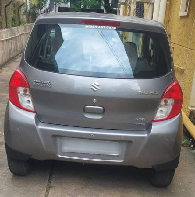 https://images10.gaadi.com/usedcar_image/4573308/original/processed_bb07ebae89f8baf7bc20cf33f0d00c0b.jpg?imwidth=6401