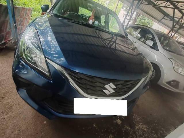https://images10.gaadi.com/usedcar_image/4573338/original/processed_2b756bcb-3c03-4fb1-9018-2775753690f9.jpg?imwidth=6402