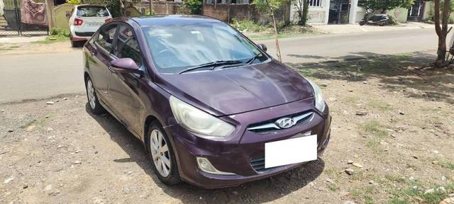 https://images10.gaadi.com/usedcar_image/4573347/original/processed_89842624-0311-44c7-80b3-7b54aef1bf3f.jpg?imwidth=6400