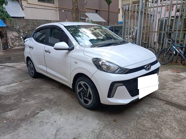 https://images10.gaadi.com/usedcar_image/4573351/original/processed_9c9123a39da040c5435d6d49a29851ca.jpg?imwidth=6400