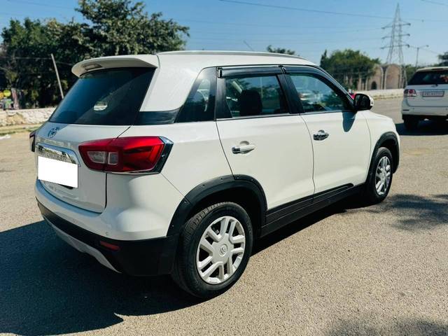 https://images10.gaadi.com/usedcar_image/4573352/original/processed_d583077d51b90691b036e5c94b1455a2.jpg?imwidth=6401