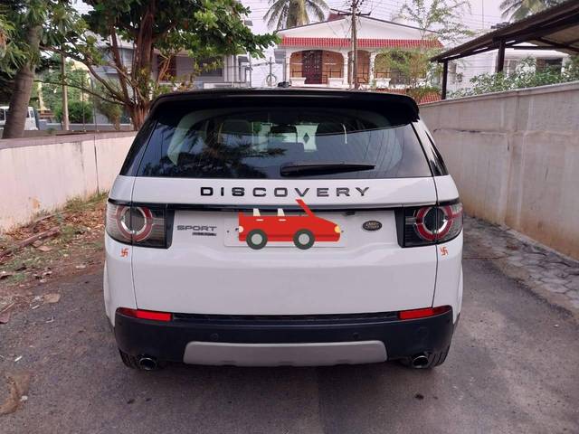 https://images10.gaadi.com/usedcar_image/4573360/original/processed_66e97046-919f-455c-af6c-4957af96b8e9.jpg?imwidth=6401