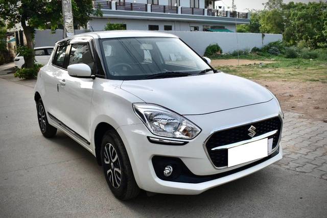 https://images10.gaadi.com/usedcar_image/4573362/original/processed_957e6a11c915cb095f8c9b6643e9228a.jpg?imwidth=6400
