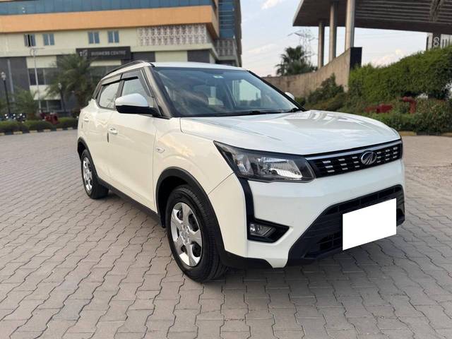 https://images10.gaadi.com/usedcar_image/4573364/original/processed_362b105a9dbdfbd5f4bcf2ee0c708a22.jpg?imwidth=6400