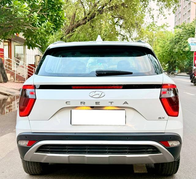 https://images10.gaadi.com/usedcar_image/4573369/original/processed_0ed6850562b11b20672b4d6474a08e8d.jpg?imwidth=6402
