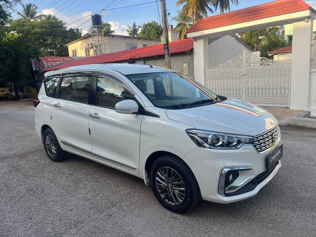 https://images10.gaadi.com/usedcar_image/4573391/original/processed_479f31afefbf566d1b352db419969682.jpg?imwidth=6400