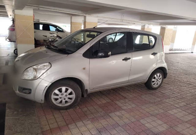 https://images10.gaadi.com/usedcar_image/4573408/original/e5a6076a-bfc8-40c0-bc03-778bf826f27c.?imwidth=6400