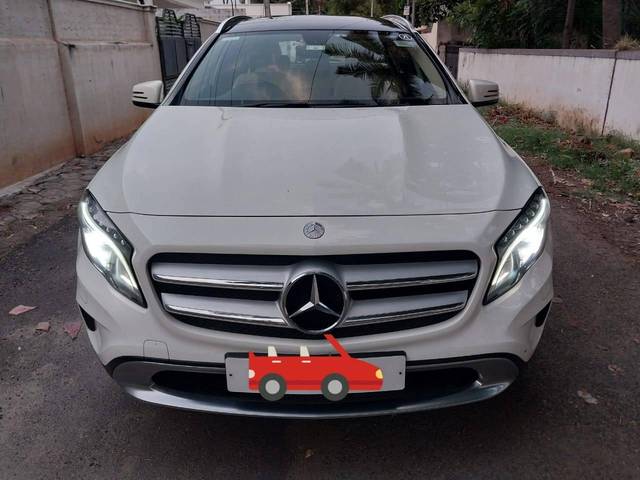 https://images10.gaadi.com/usedcar_image/4573459/original/processed_c51f3ece-4970-401e-bc35-32655bc86afc.jpg?imwidth=6402