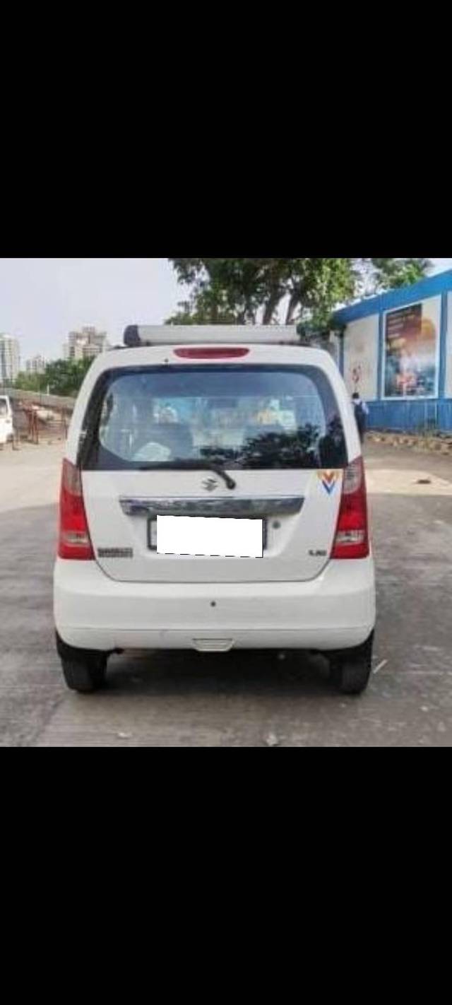 https://images10.gaadi.com/usedcar_image/4573463/original/processed_4da10c55d498e67c59249e23edd44b14.jpg?imwidth=6402